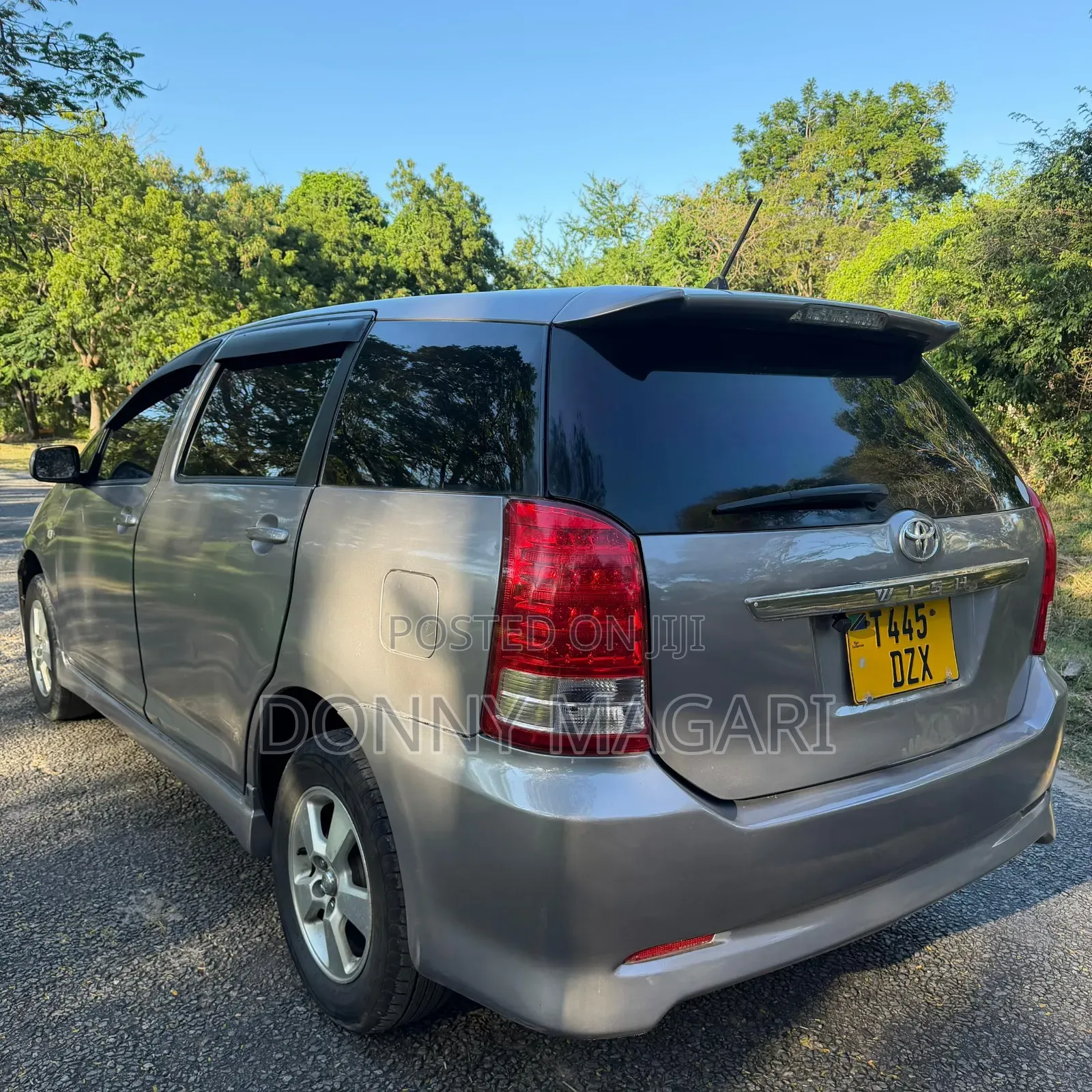Toyota Wish 2007 Silver