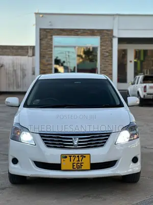 Toyota Premio 2010 White