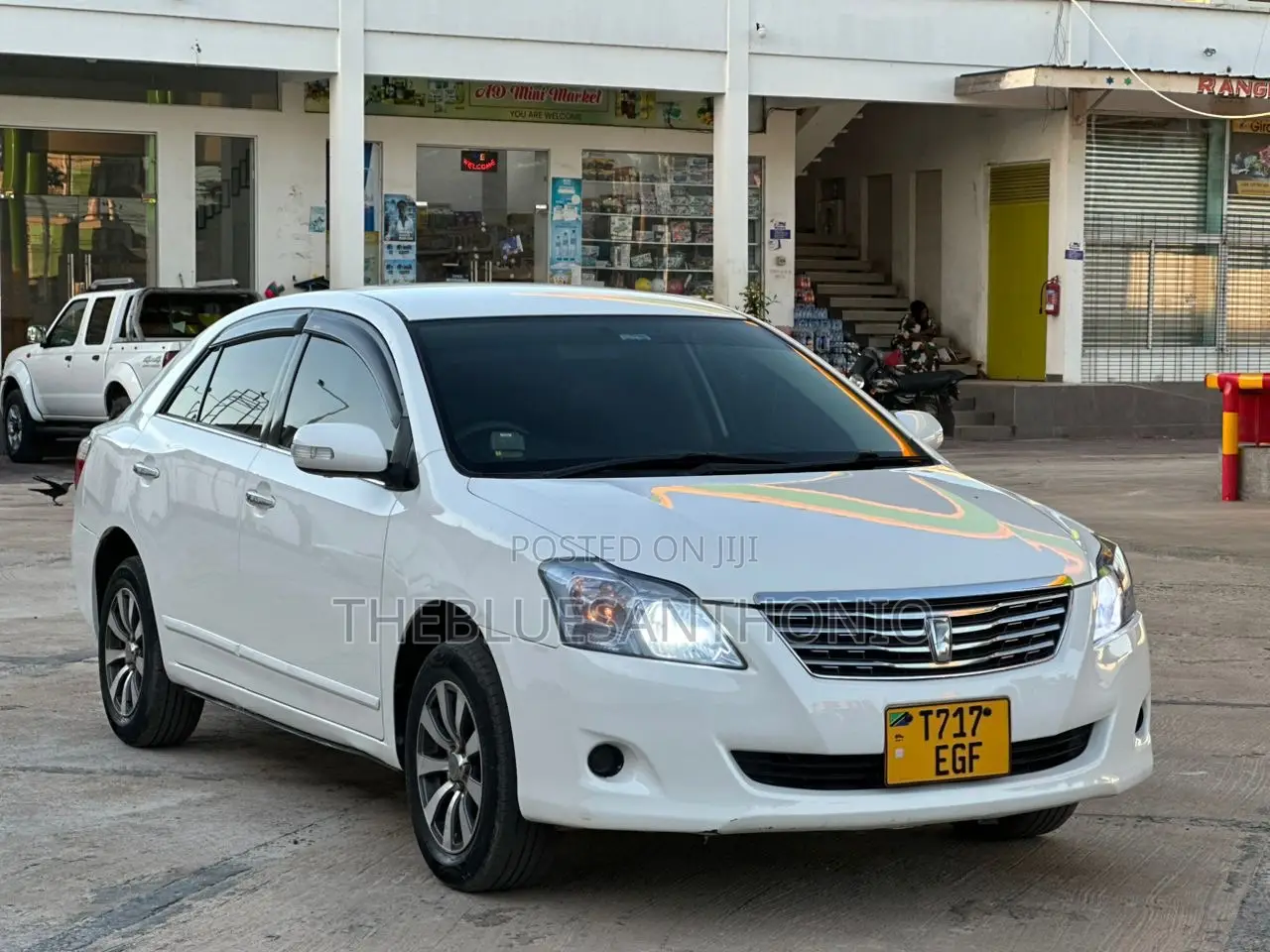 Toyota Premio 2010 White