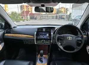 Toyota Premio 2010 White