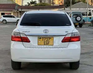 Toyota Premio 2010 White