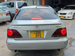 Toyota Crown 2004 Silver