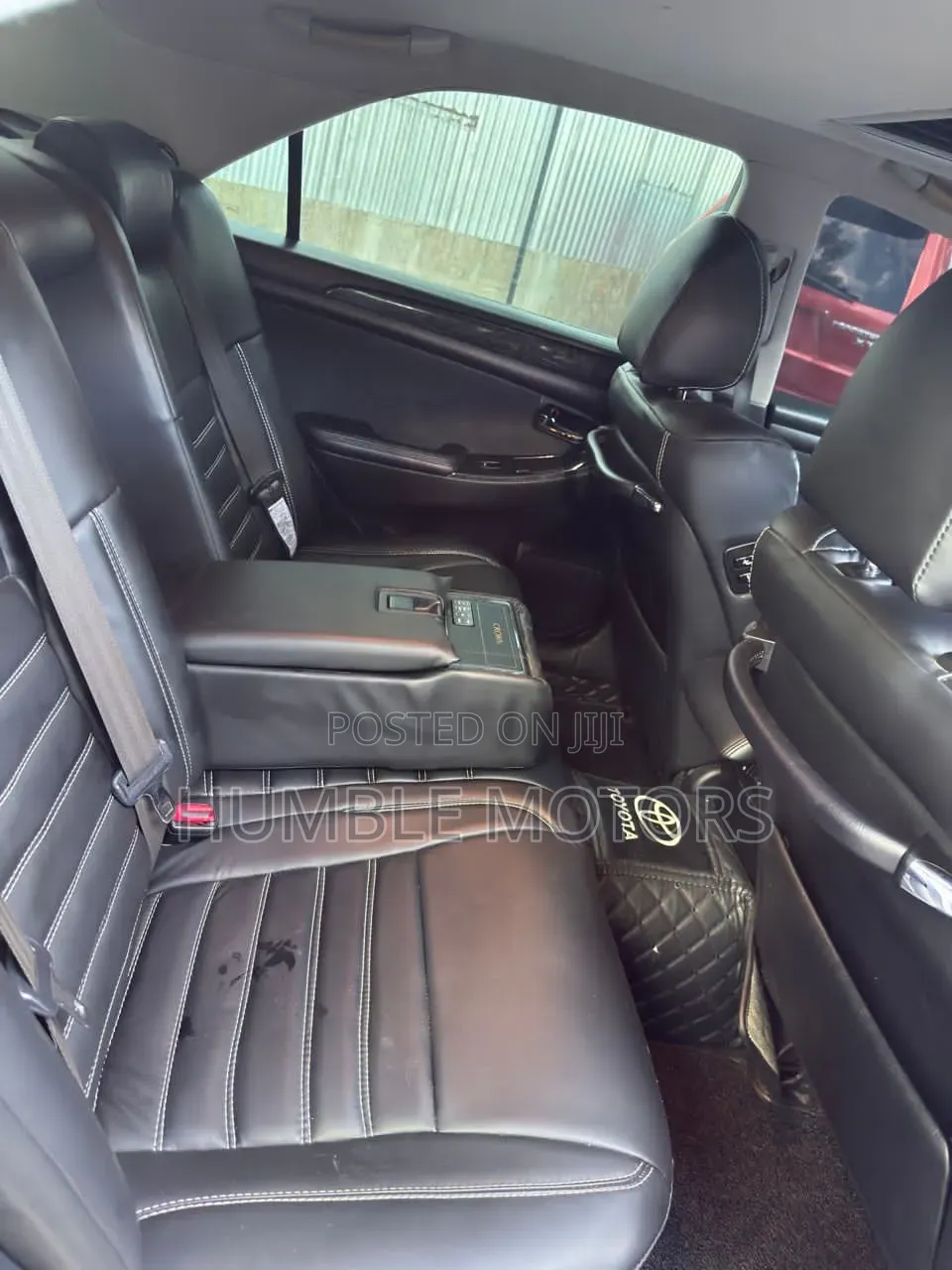 Toyota Crown 2004 Silver