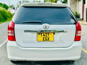 Toyota Wish 2005 White