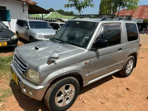Mitsubishi Pajero 2003 Silver