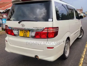 Toyota Alphard 2006 White