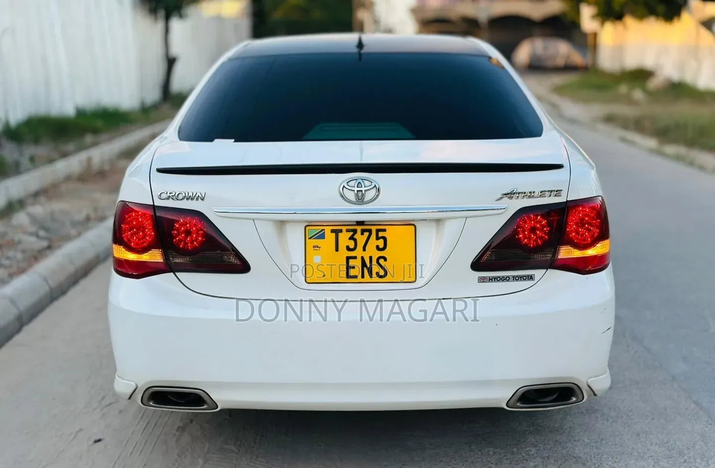 Toyota Crown 2010 White