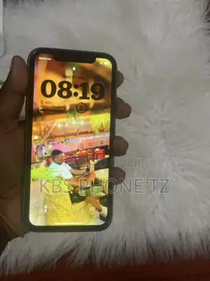 Apple iPhone 11 64 GB Purple