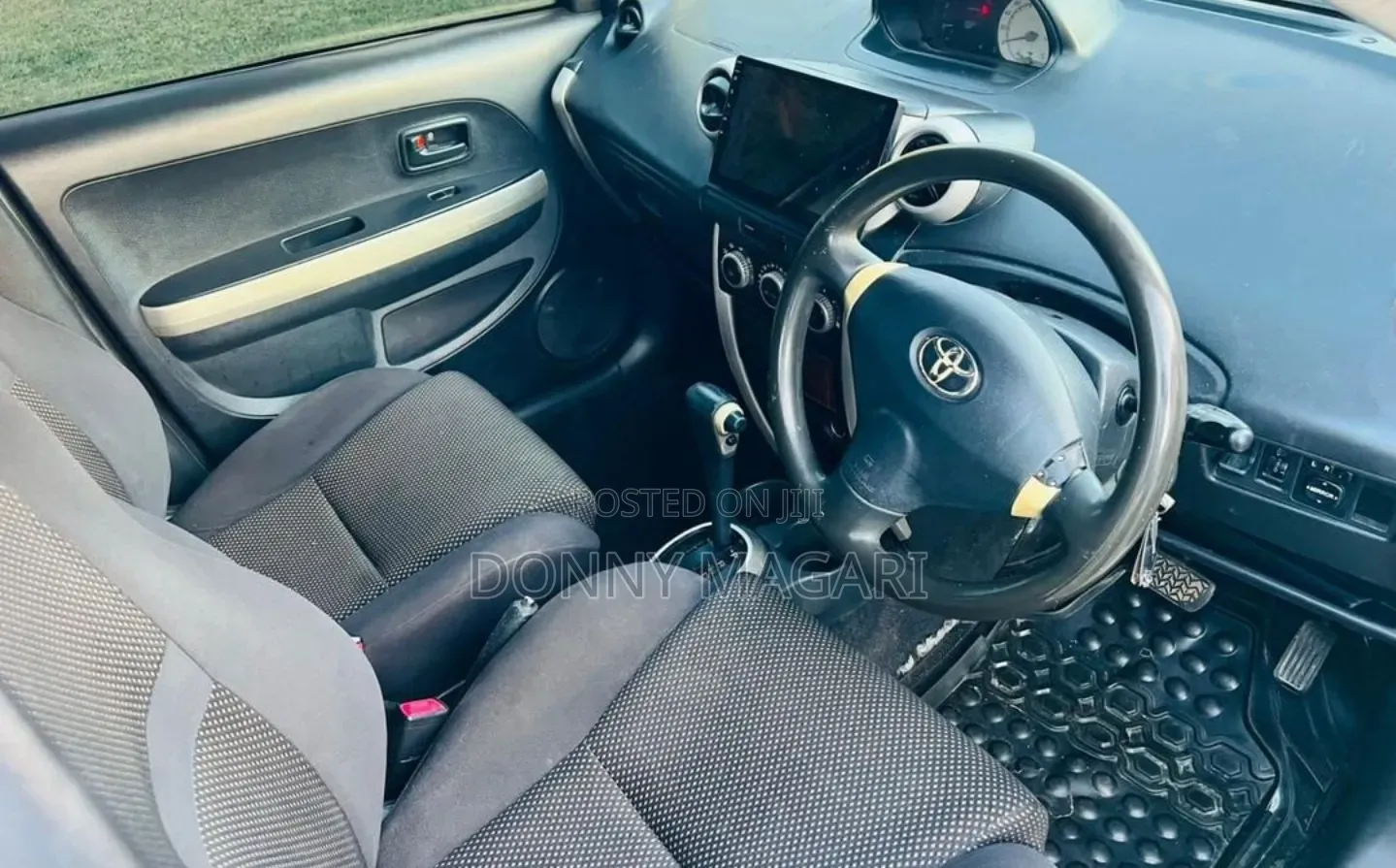 Toyota IST 2005 White