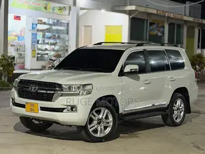 Toyota Land Cruiser 2009 White