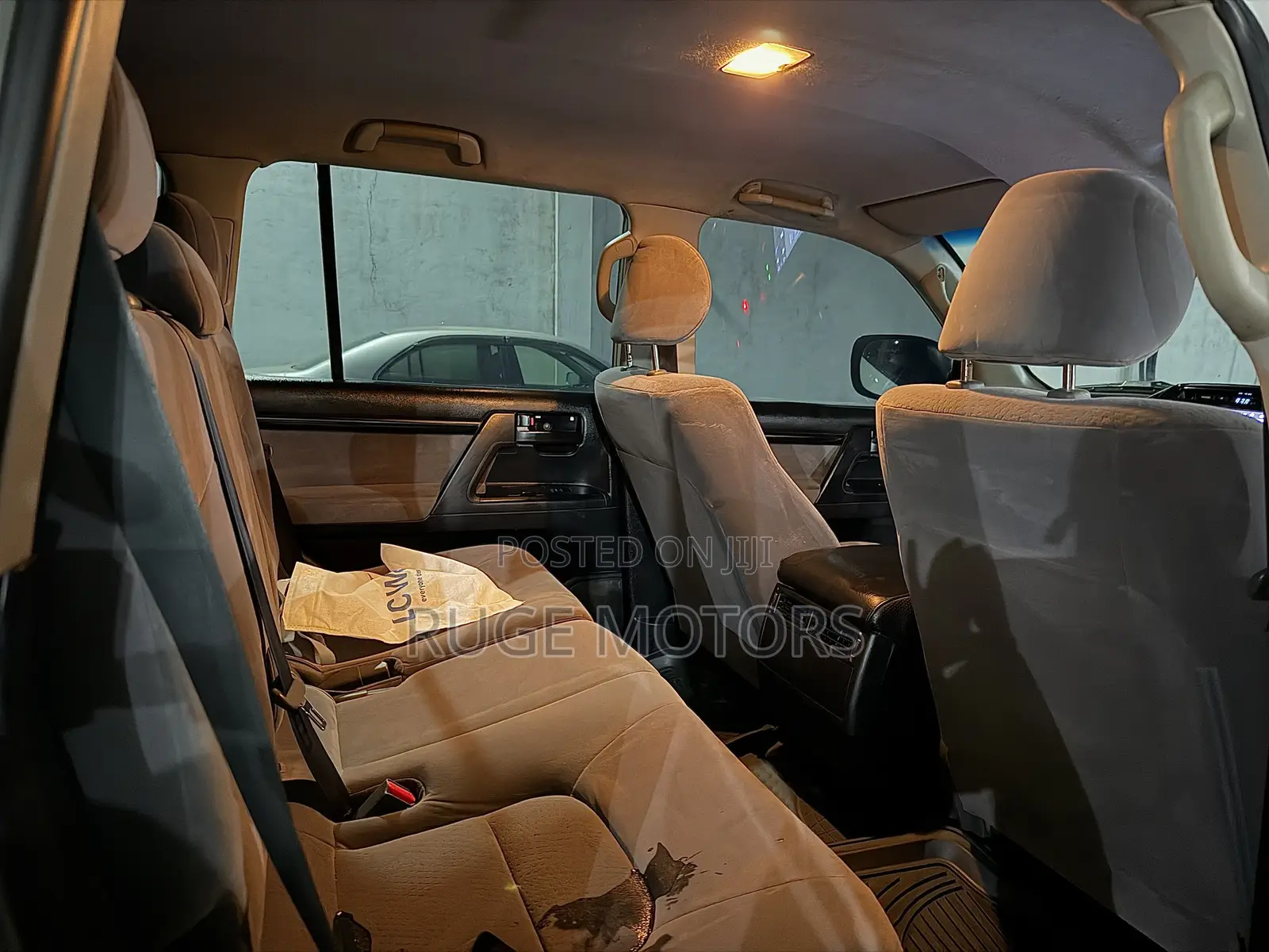 Toyota Land Cruiser 2009 White