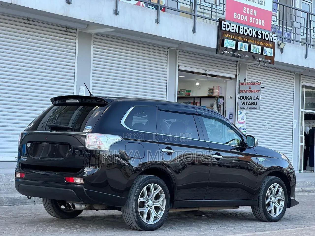 Mitsubishi Outlander 2016 Black