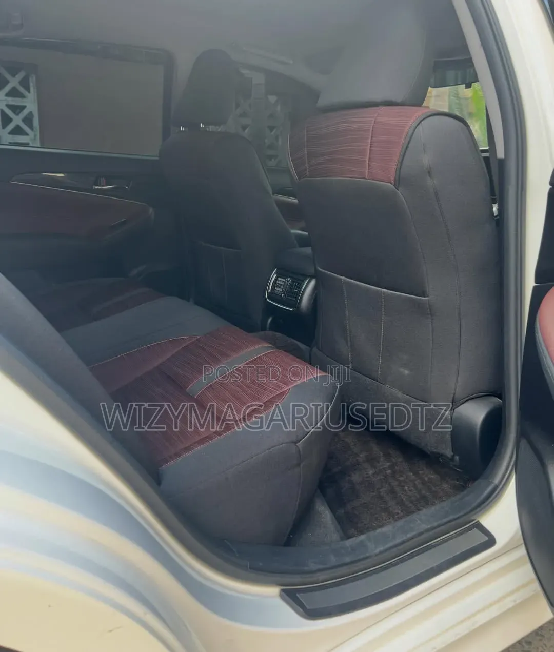 Toyota Crown 2014 Pearl
