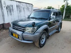Toyota Land Cruiser Prado 2001 Blue