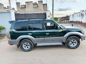 Toyota Land Cruiser Prado 2001 Blue