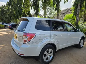 Subaru Forester 2012 White