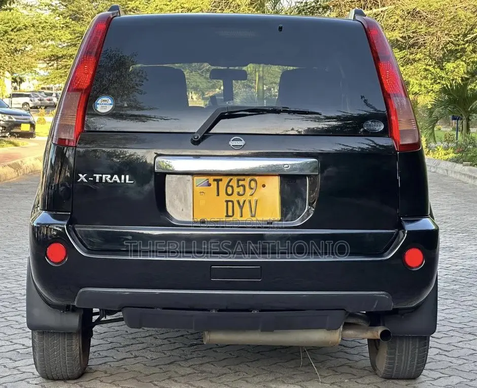 Nissan X-Trail 2005 Black