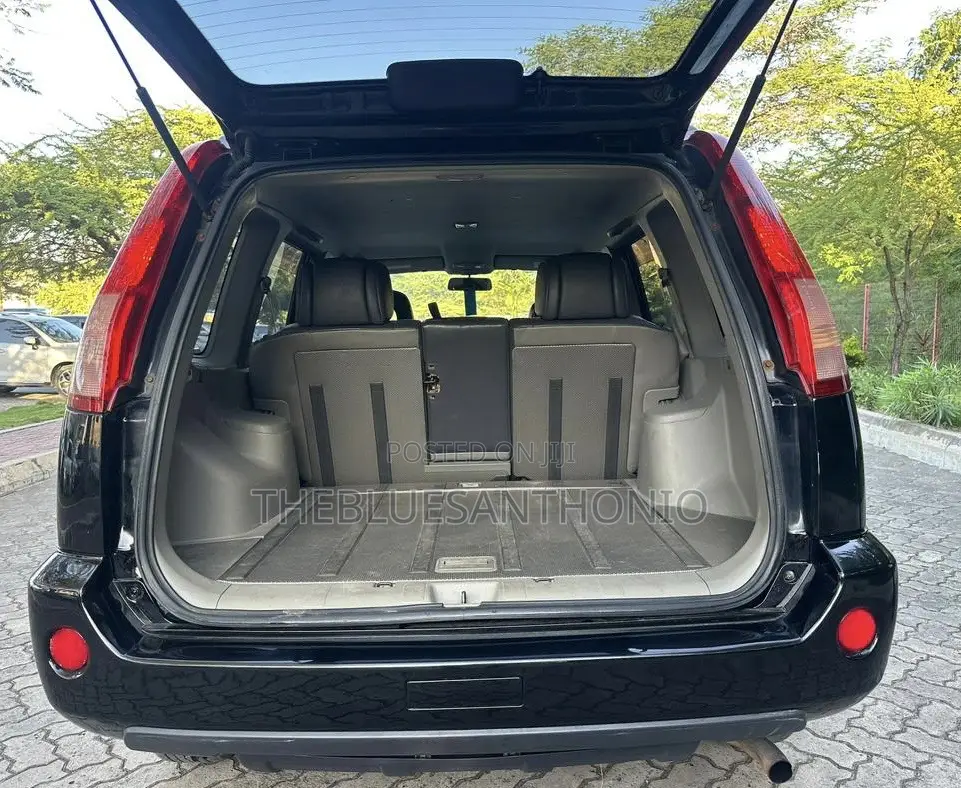 Nissan X-Trail 2005 Black