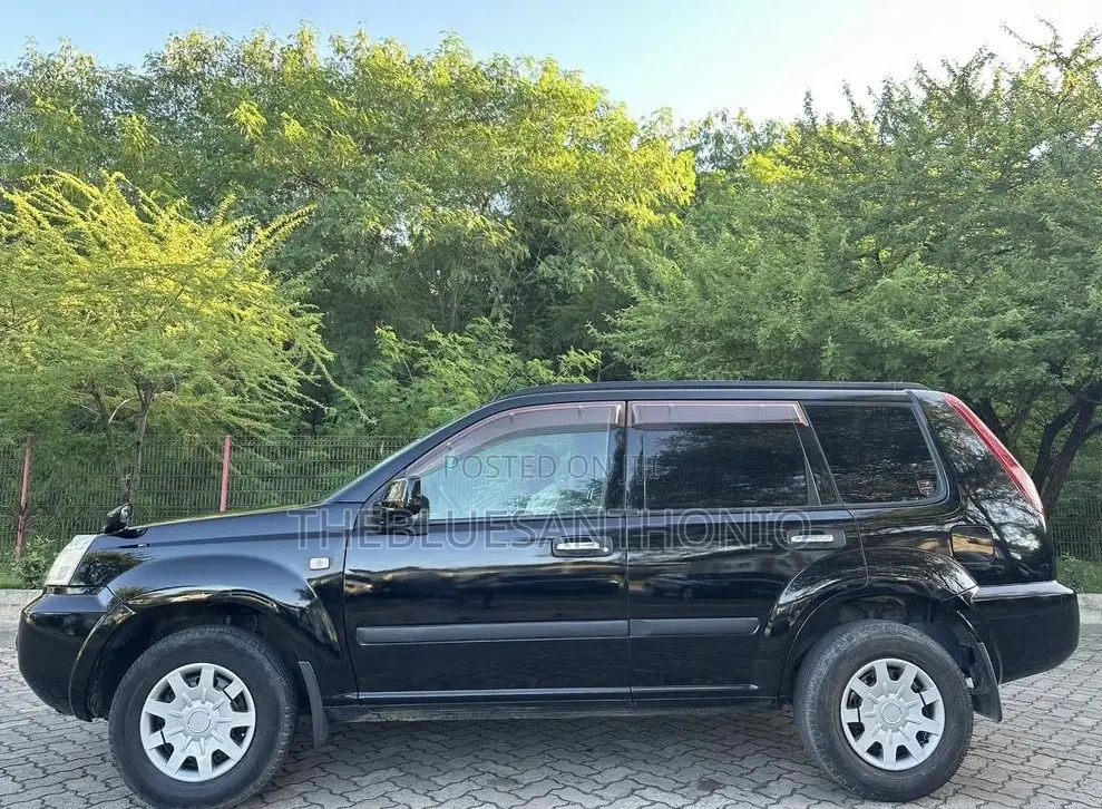 Nissan X-Trail 2005 Black