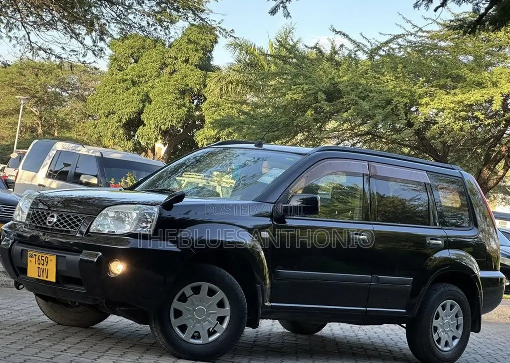 Nissan X-Trail 2005 Black