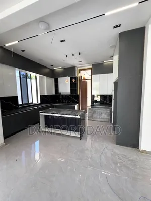 5bdrm House in Kahwa Real Estate, Goba for sale