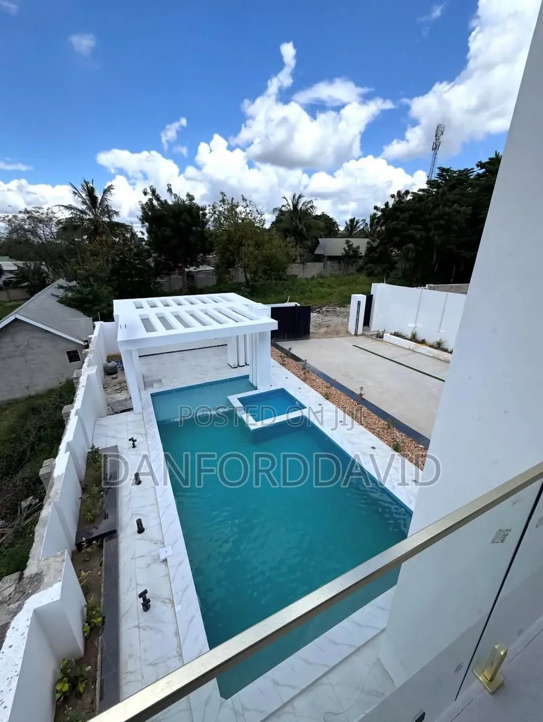 5bdrm House in Kahwa Real Estate, Goba for sale