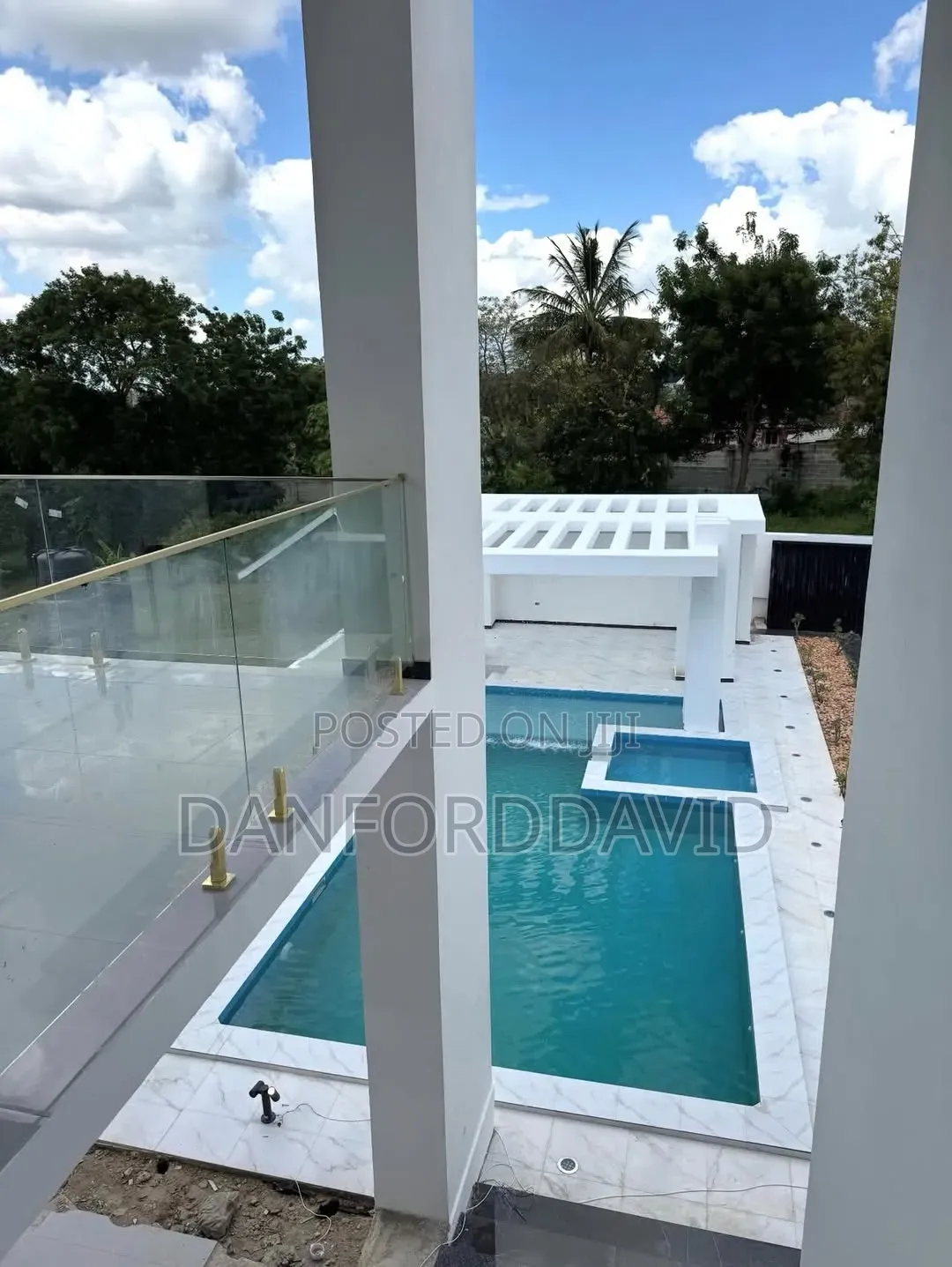 5bdrm House in Kahwa Real Estate, Goba for sale