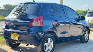 Toyota Vitz 1.3 AWD 5dr 2003 Blue