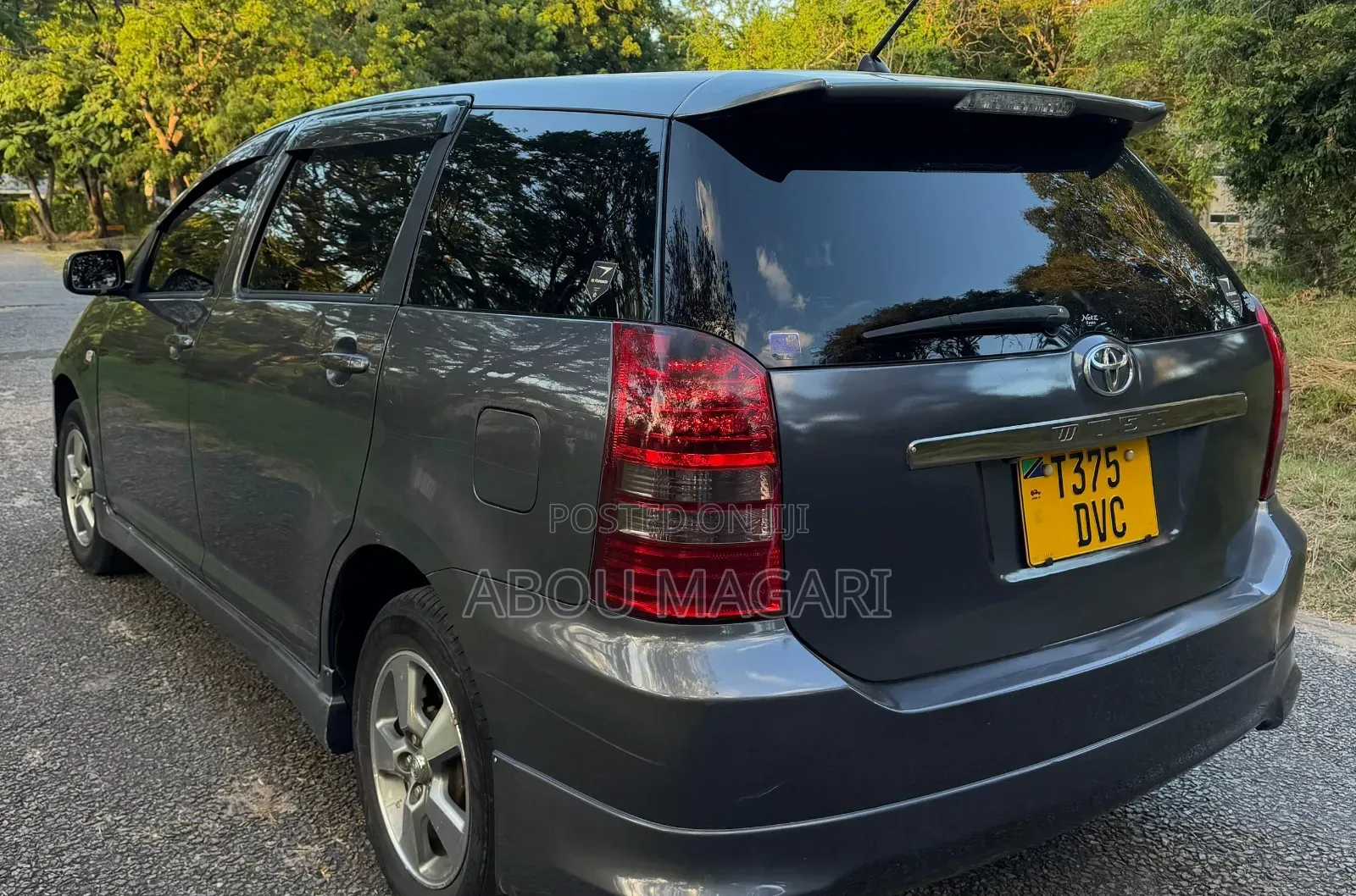 Toyota Wish 2005 Gray