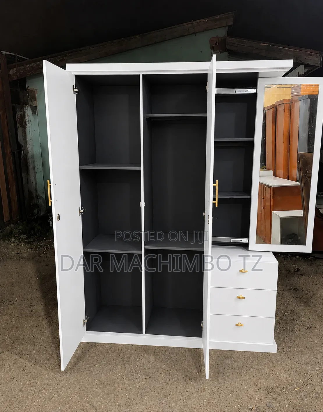Kabati Classic Design