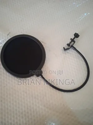 Double-Layered Nylon Pop Filter