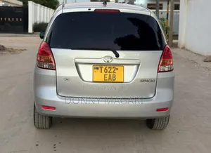 Toyota Corolla Spacio 2005 Silver