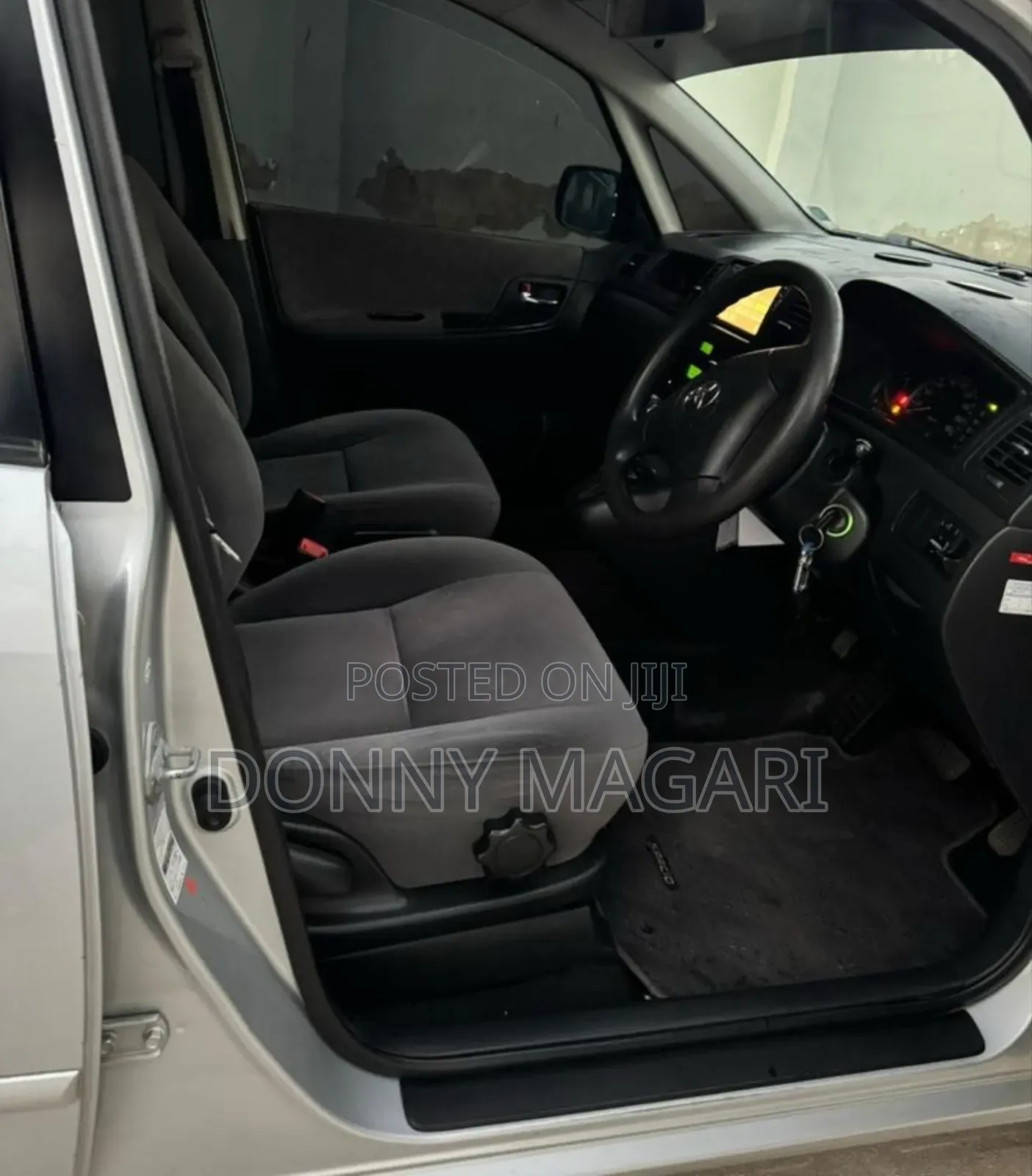 Toyota Corolla Spacio 2005 Silver
