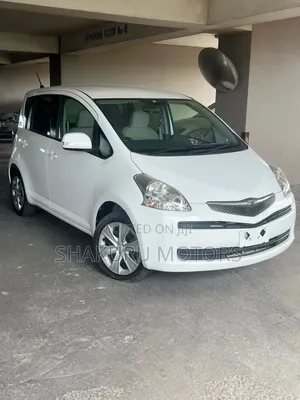 Toyota Ractis 2008 White