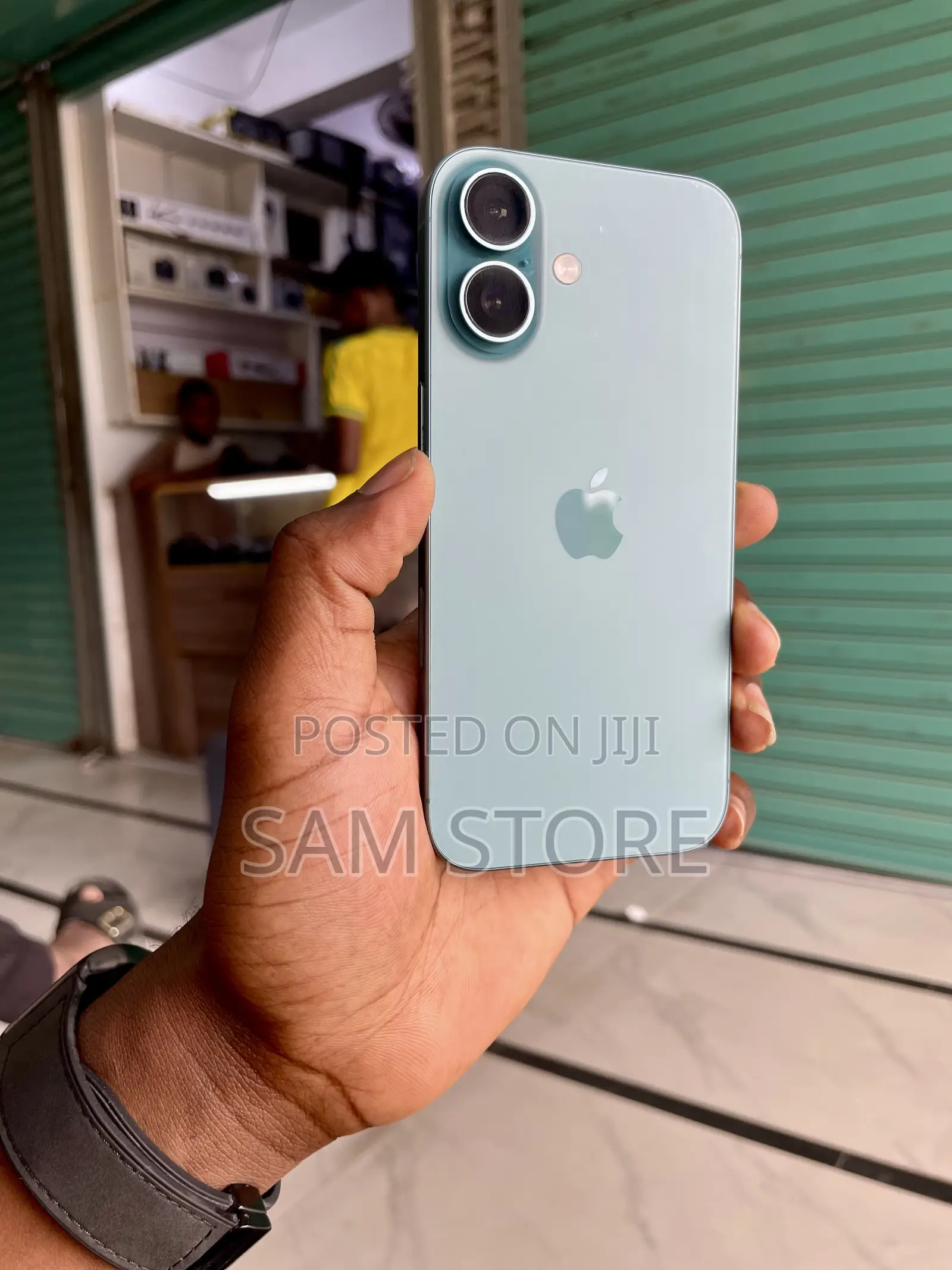 Apple iPhone 16 128 GB Green