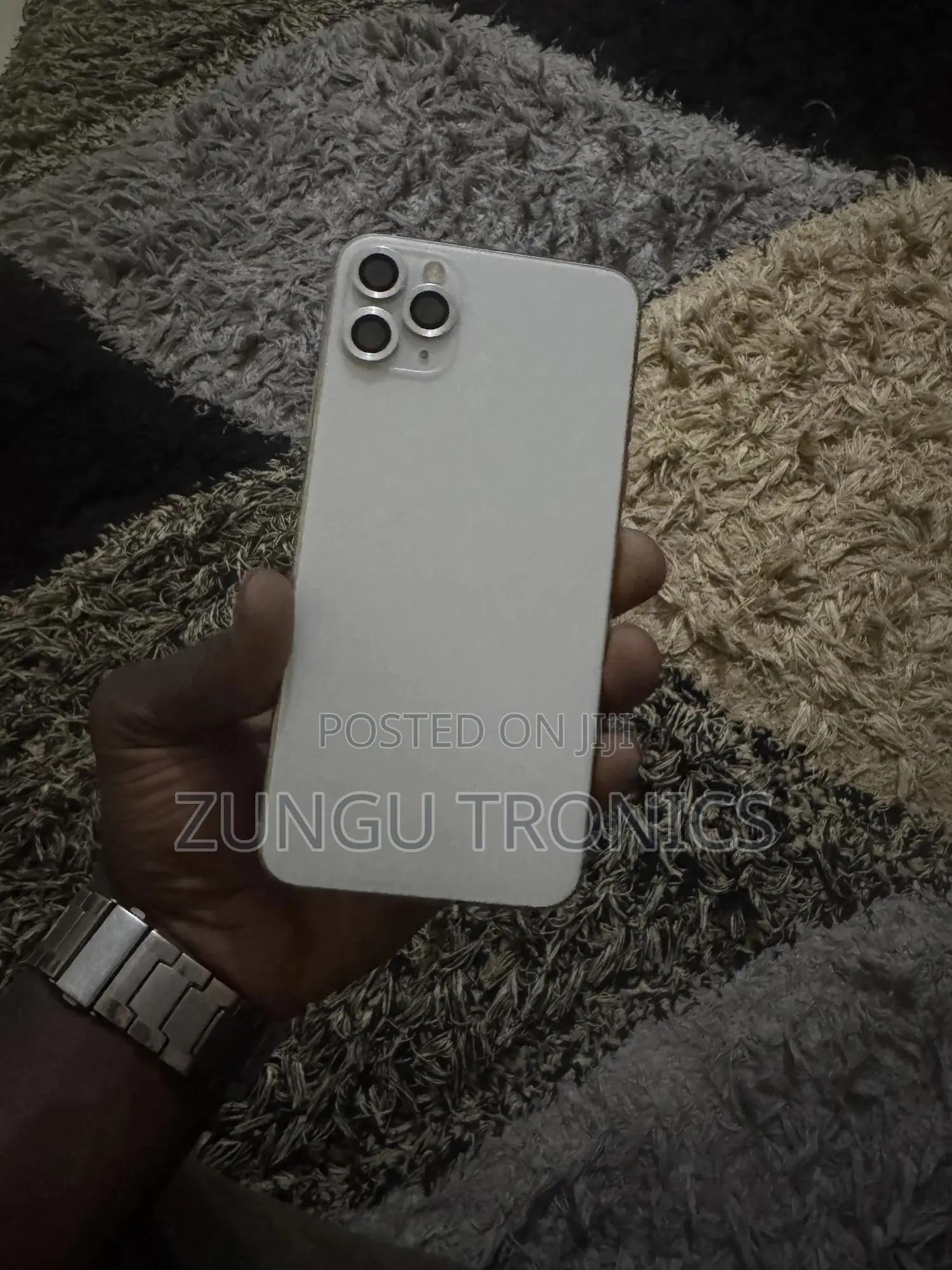 Apple iPhone 11 Pro Max 64 GB White