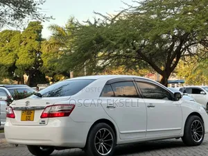 Toyota Premio 2012 White