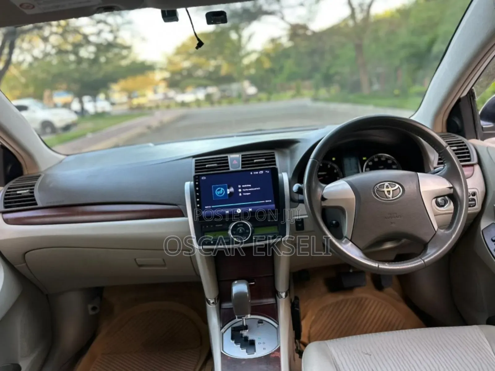 Toyota Premio 2012 White