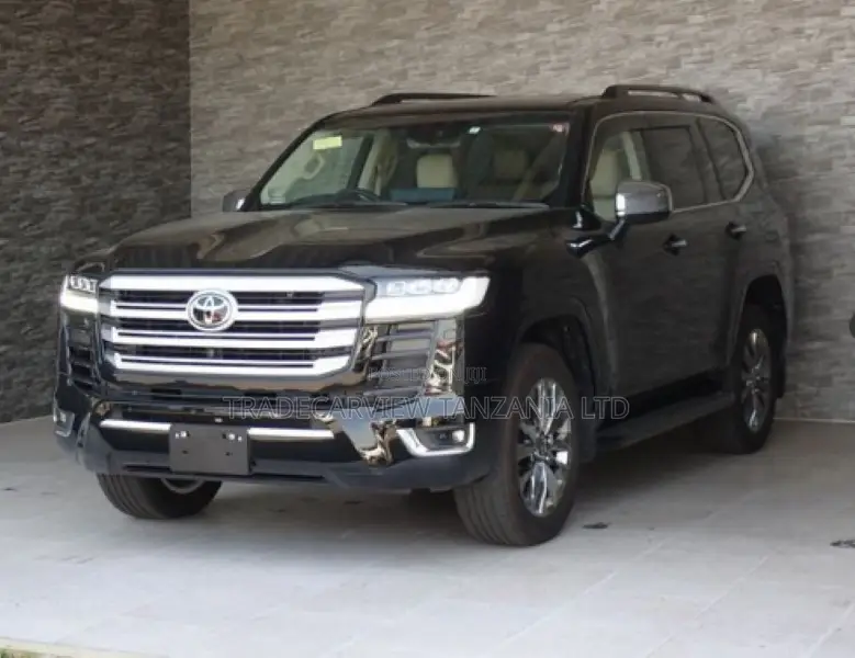 New Toyota Land Cruiser LC300 2023 Black
