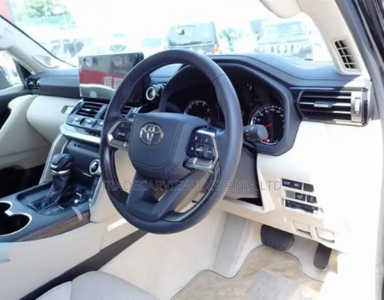 New Toyota Land Cruiser LC300 2023 Black