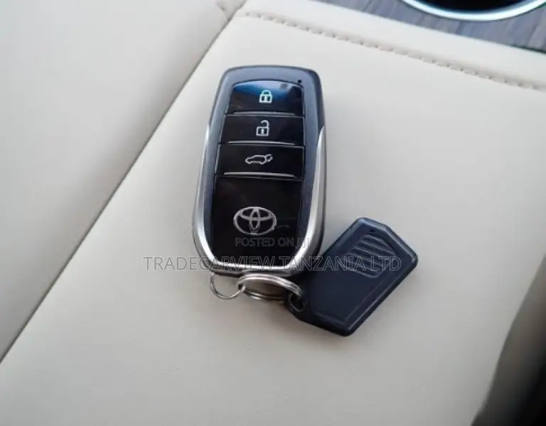 New Toyota Land Cruiser LC300 2023 Black
