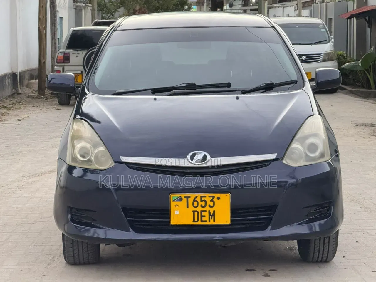 Toyota Wish 2005 Blue