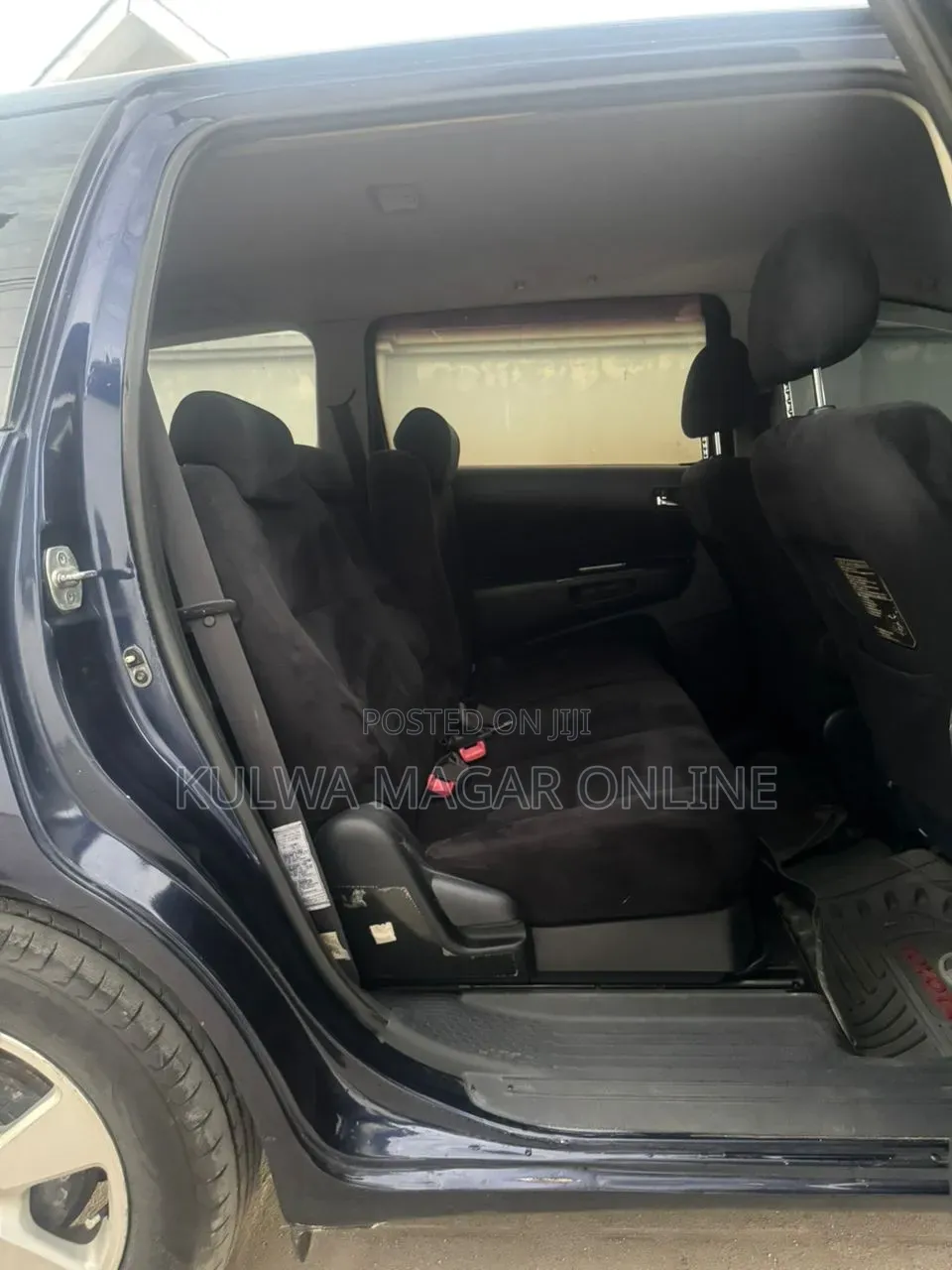 Toyota Wish 2005 Blue