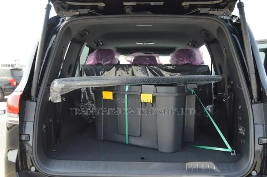 New Toyota Land Cruiser LC300 2024 Black