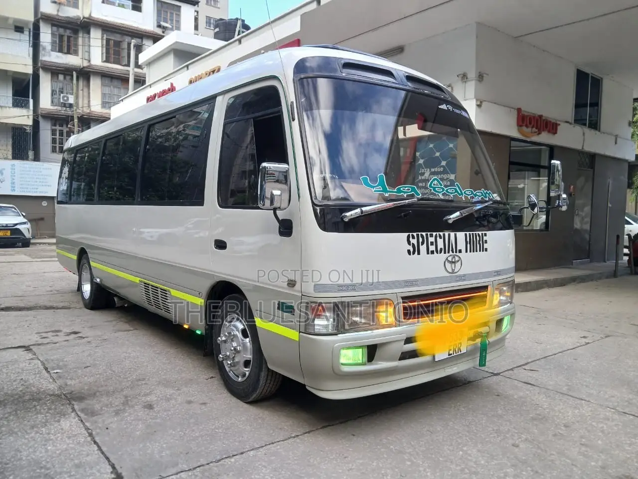 Toyota Coaster 2000 Silver