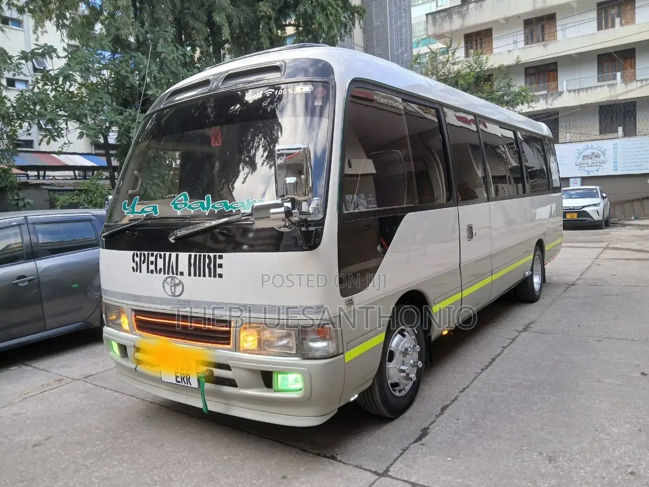 Toyota Coaster 2000 Silver