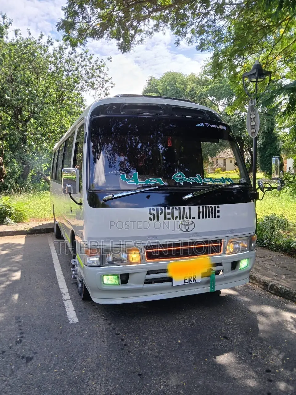 Toyota Coaster 2000 Silver
