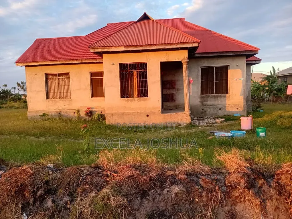 3bdrm House in Excela Joshua, Chanika for sale