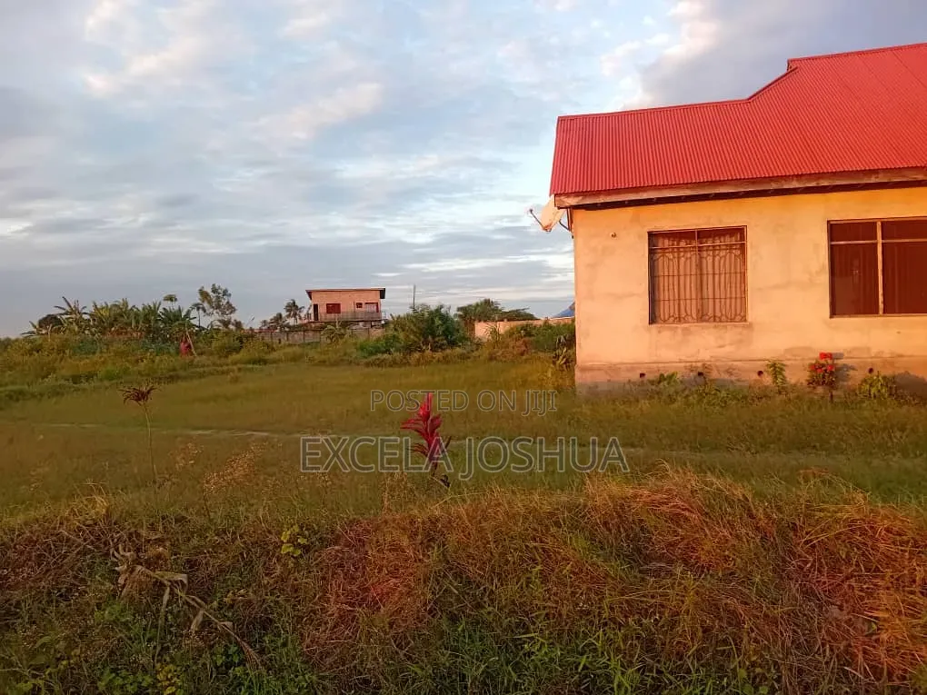 3bdrm House in Excela Joshua, Chanika for sale