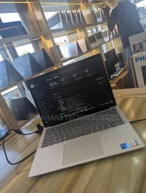 New Laptop Dell Inspiron 14 16GB Intel Core i7 SSD 4T